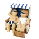 Figure vacation couple